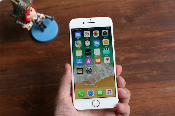 用于iPhone 9的PCB訂單推遲到位：3月能否發(fā)布及上市備貨量引擔(dān)憂