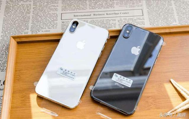 蘋果良知了，iPhoneX總算跌至新賤價(jià)，網(wǎng)友：只能說再會(huì)