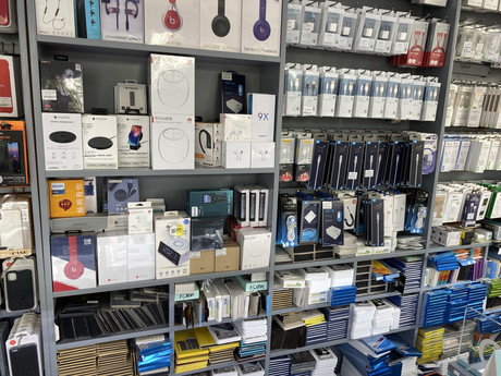 深圳福田區蘋果維修點:酷動-深圳福田九方店維修水平