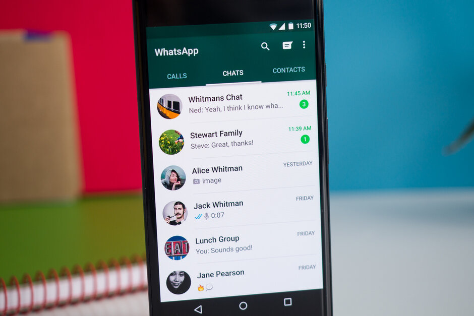 WhatsApp的Android暗模式