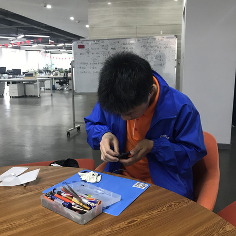 長沙雨花區(qū)蘋果售后維修點:百邦-長沙店服務態(tài)度挺好