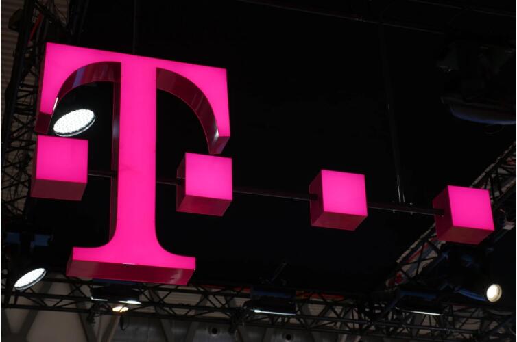 一些5G iPhone 12用戶可能需要改用T-Mobile